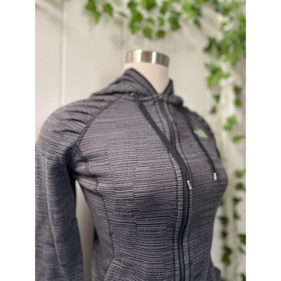 The North Face Fitted Womans Grey Zipper Sweater with Hood Size Med - Picture 1 of 7
